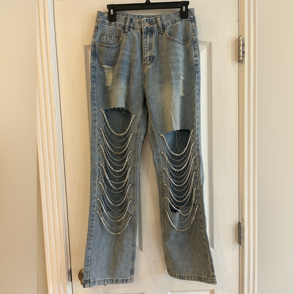 Kiwi Jeans Size M – Distressed with Rhinestone Bedazzling!